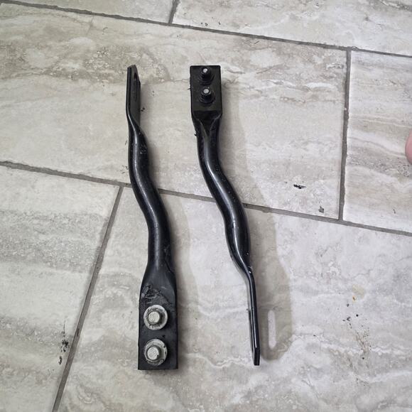 Front Left Right Bumper Bracket for Chevy Silverado 2500/3500HD 15-19 GMC Sierra - Picture 13 of 16